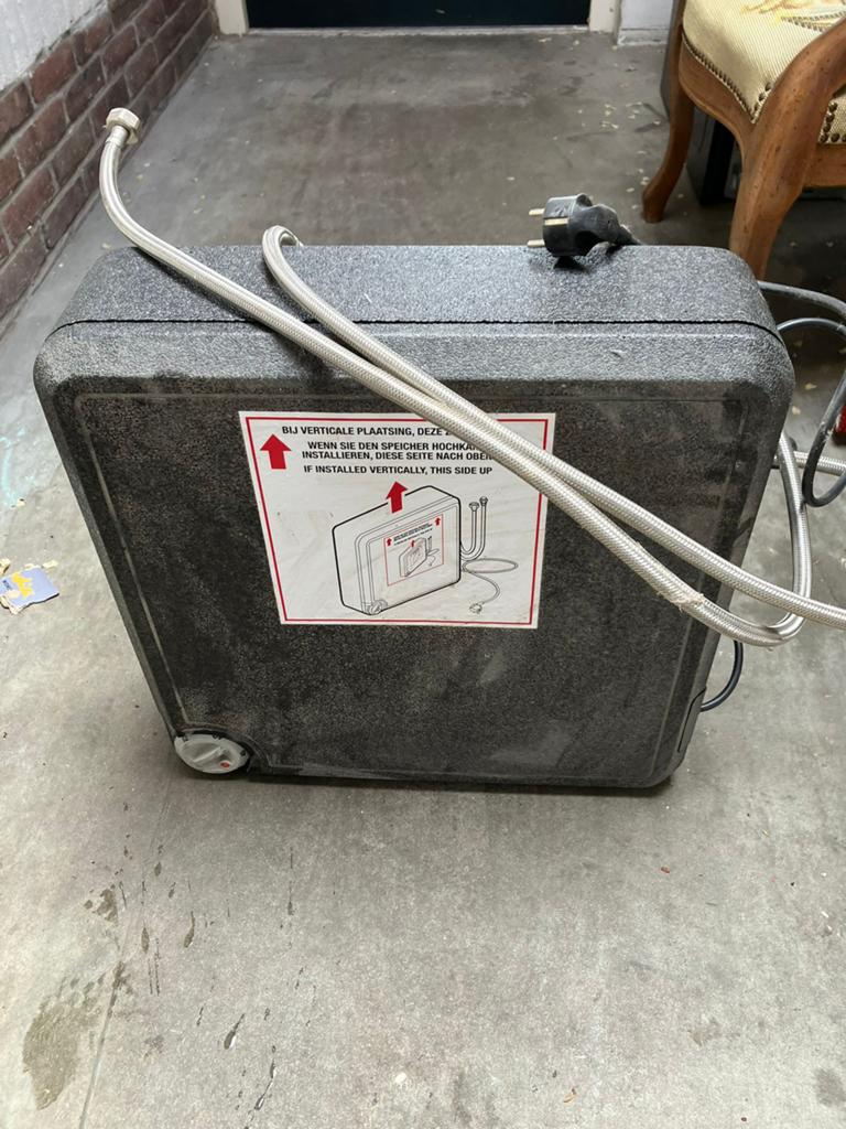 Plintboiler: inventum modesto q10, Minder dan 20 liter, Ophalen, Gebruikt, Boiler