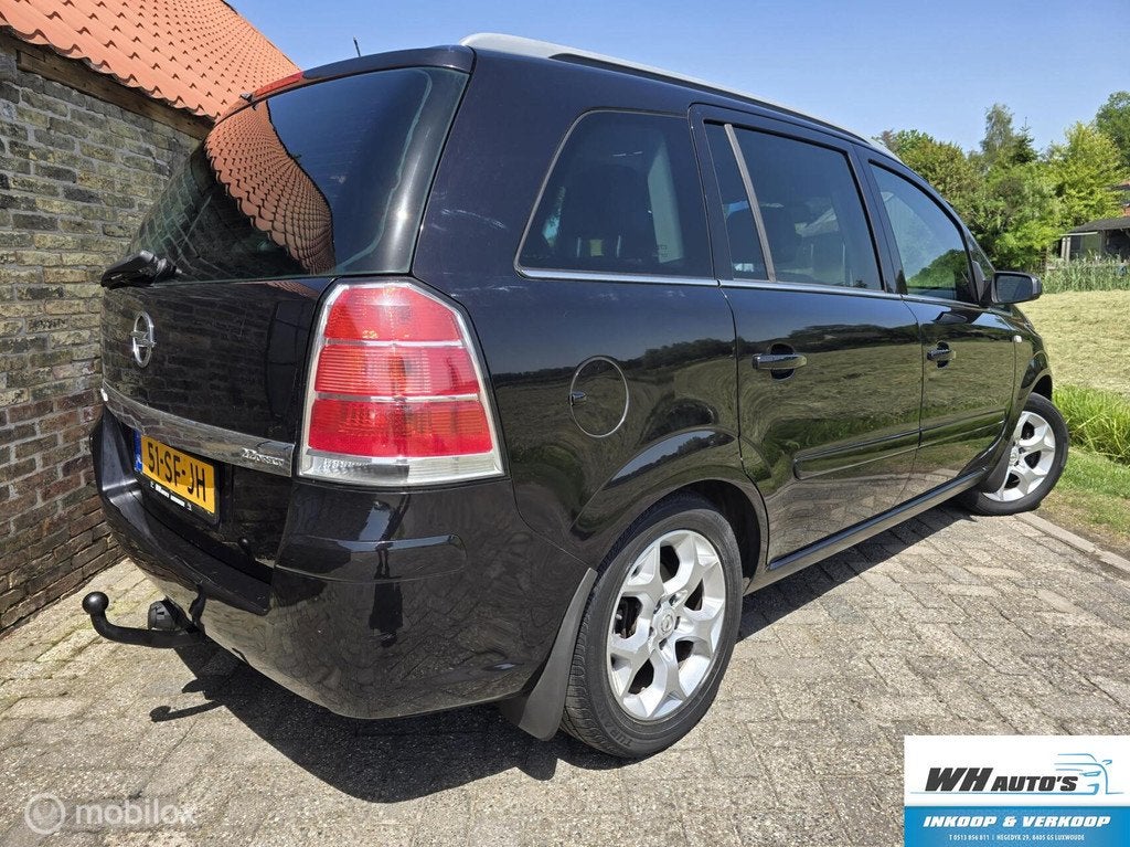 Opel Zafira 2.2 Cosmo AUTOMAAT, Gebruikt, 4 cilinders, 150 pk, 7 stoelen