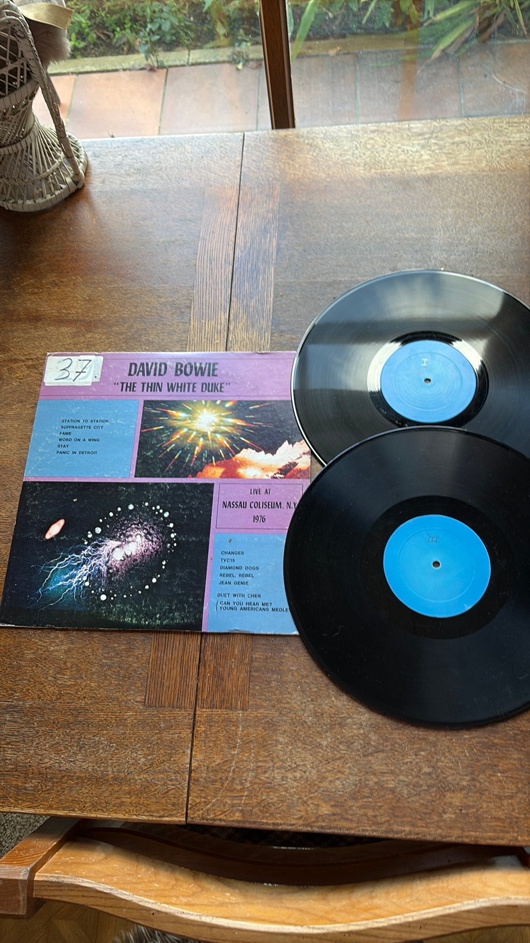 Bowie- The thin white duke ( Zeldzame) 2LP live Bootleg 1976, Gebruikt, Ophalen of Verzenden, Dubbel-LP, 12 inch
