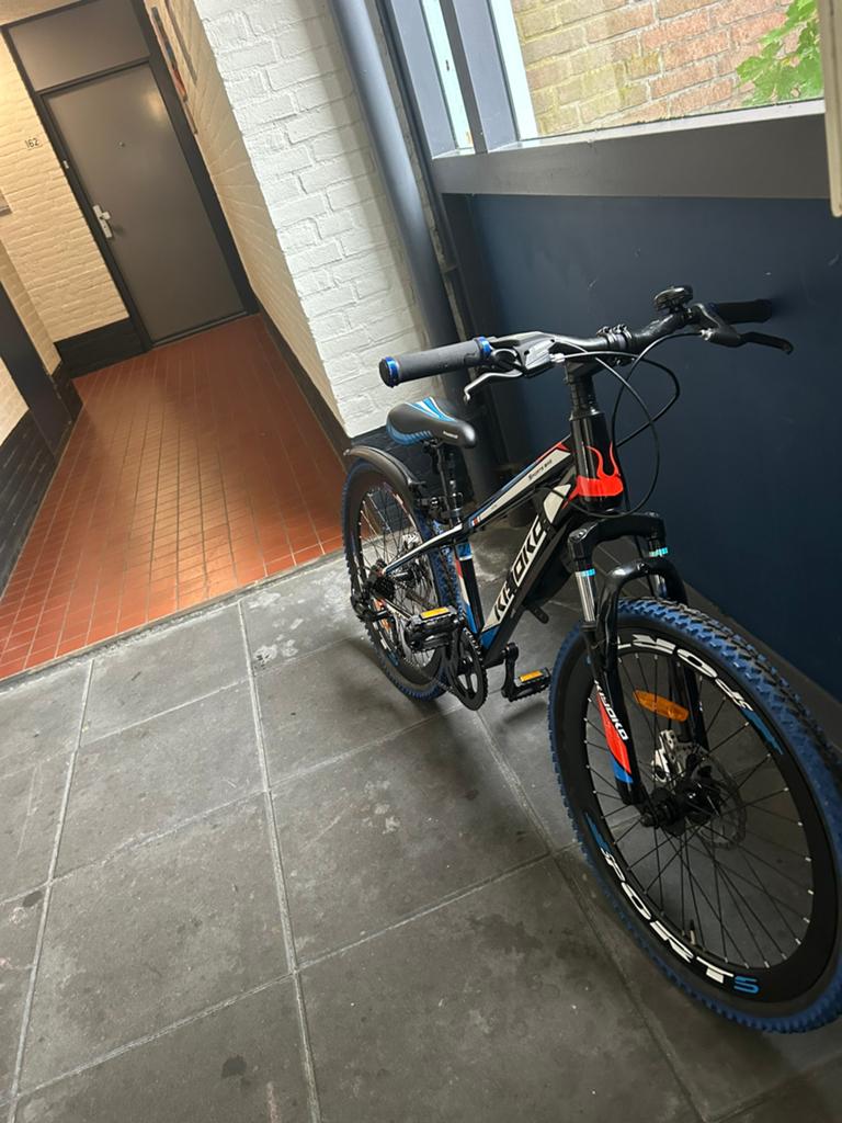 Jongens mountainbike weinig gebruikt zeergoede staat, Fietsen en Brommers, Fietsen | Mountainbikes en ATB, Ophalen of Verzenden