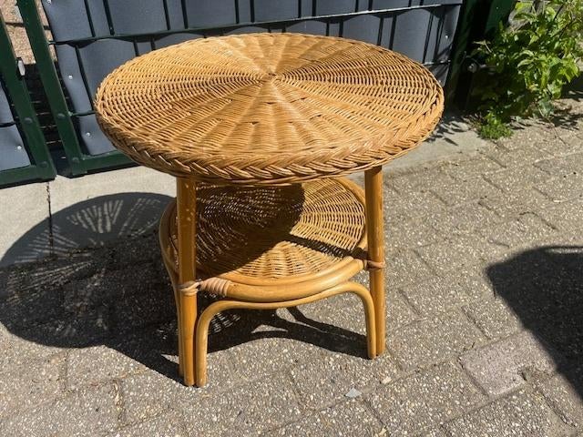 Rotan tafeltje rond, Tuin en Terras, Tuintafels, Ophalen, Zo goed als nieuw, Rond, Hout