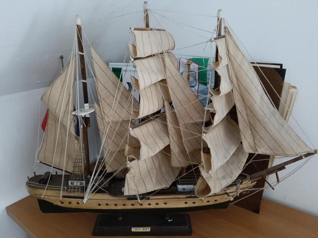 Gedetailleerd scheepsmodel - Zeilschip, Ophalen of Verzenden, Gebruikt, Groter dan 1:32, Overige merken