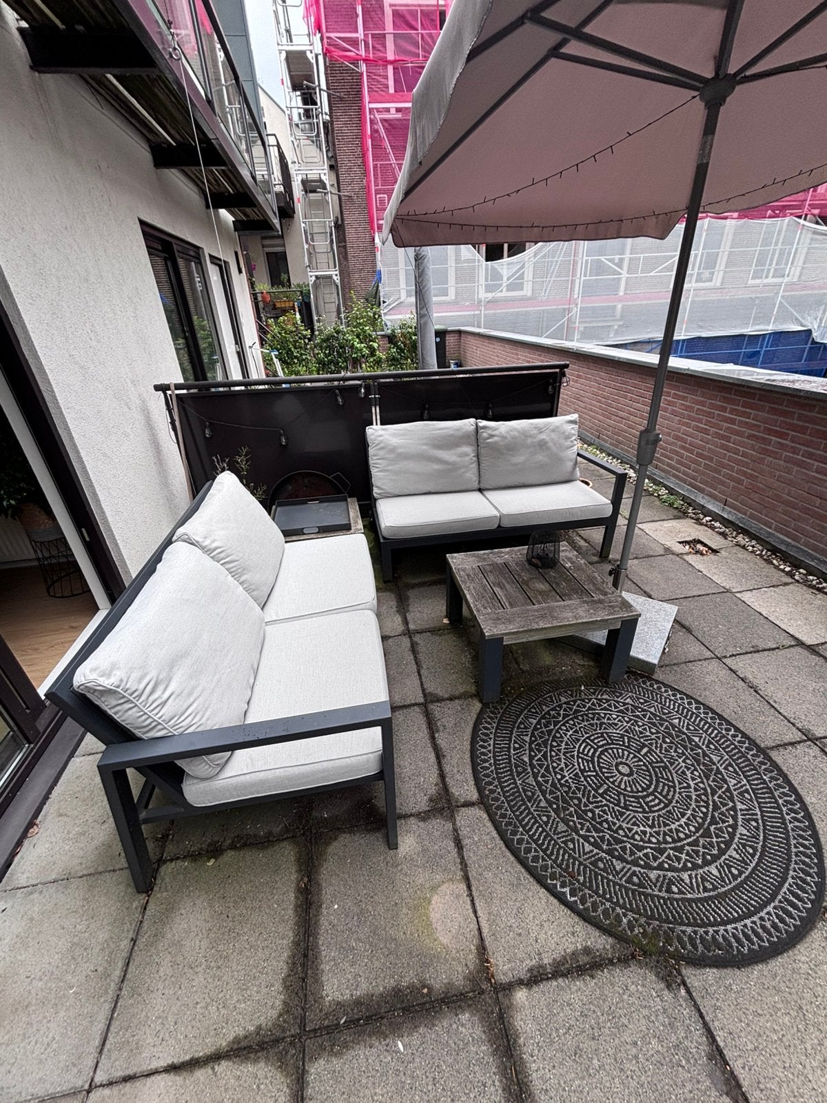 Complete tuinset, Tuin en Terras, Tuinsets en Loungesets, Gebruikt, Loungeset, Aluminium, 4 zitplaatsen, Bank, Bijzettafel, Eettafel