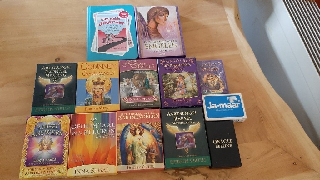 Verschillende kaartendecks., Boeken, Ophalen of Verzenden, Zo goed als nieuw, Overige onderwerpen, Achtergrond en Informatie