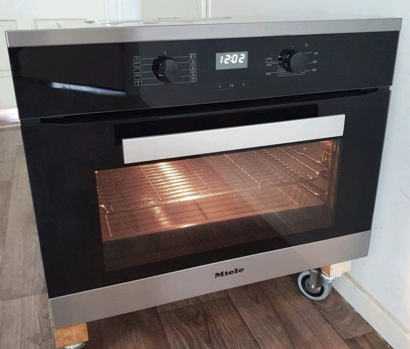 MIELE oven set: solo oven + H 6200BM combimagnetron, Witgoed en Apparatuur, Ophalen, 45 tot 50 cm, Hete lucht, Inbouw