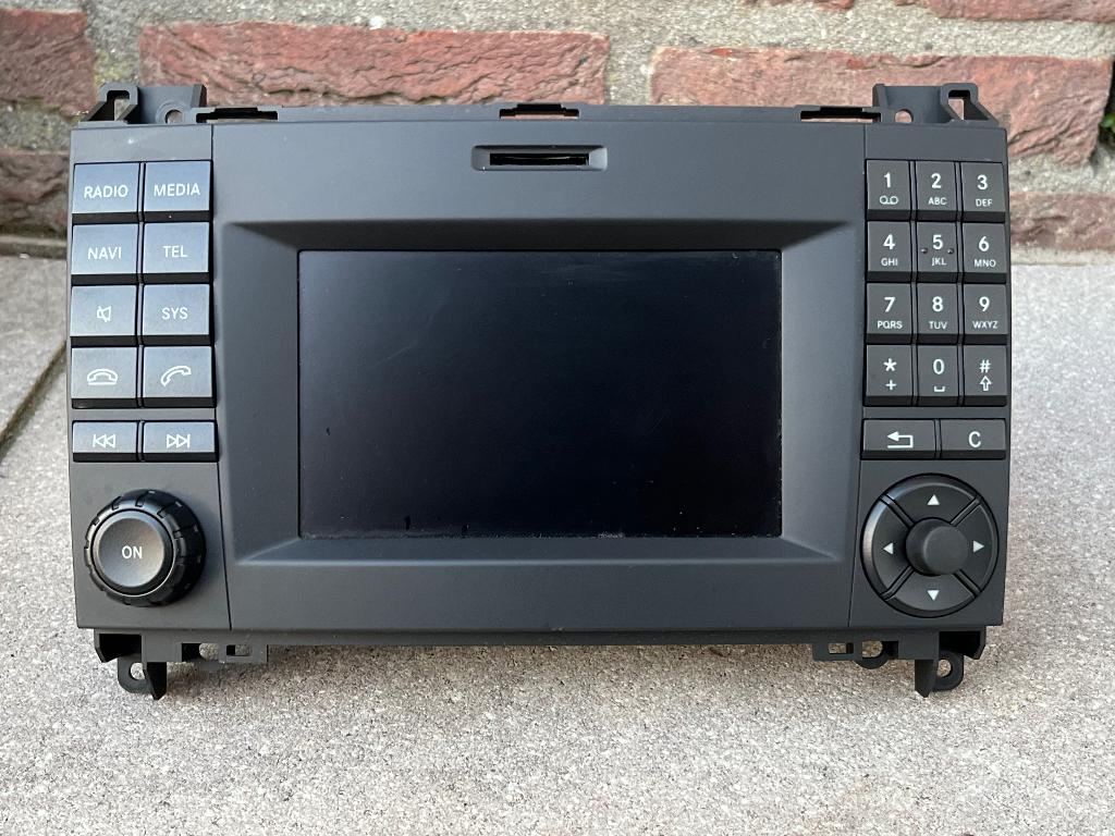 Audio/navigatie systeem RY2350 Mercedes Sprinter, Auto diversen, Autoradio's, Ophalen, Zo goed als nieuw
