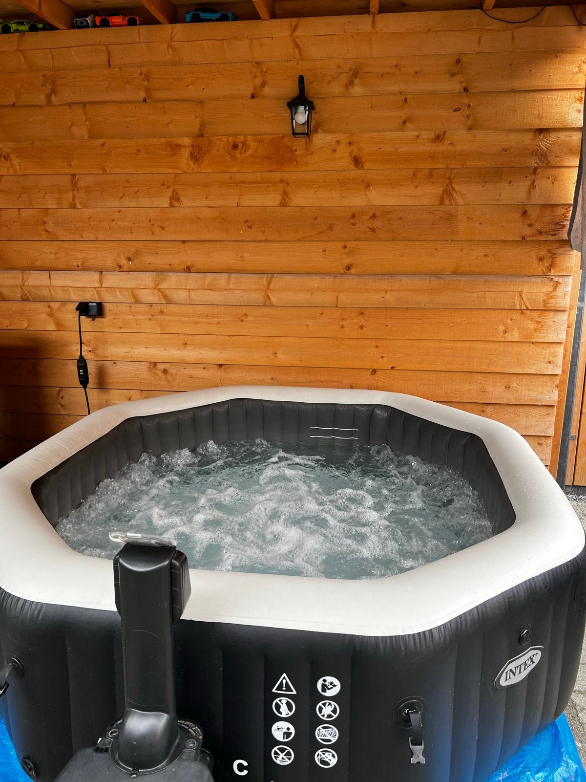 Intex PureSpa Opblaasbare Jacuzzi 6/8 pers, met Accessoires, Ophalen of Verzenden, Gebruikt, Filter, Opblaasbaar