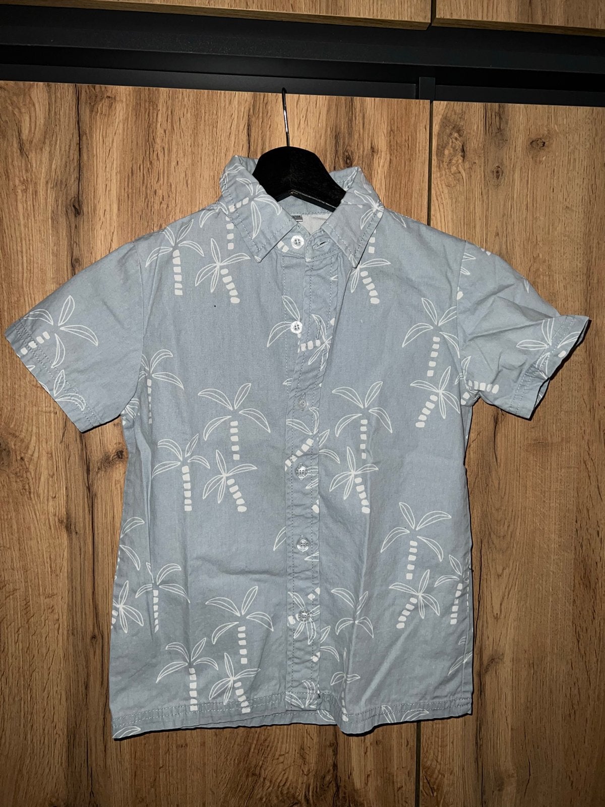 Nieuwe Zeeman Blouse Korte Mouwen met Palmbomen Maat 122/128, Ophalen of Verzenden, Nieuw, Jongen of Meisje, Overhemd of Blouse