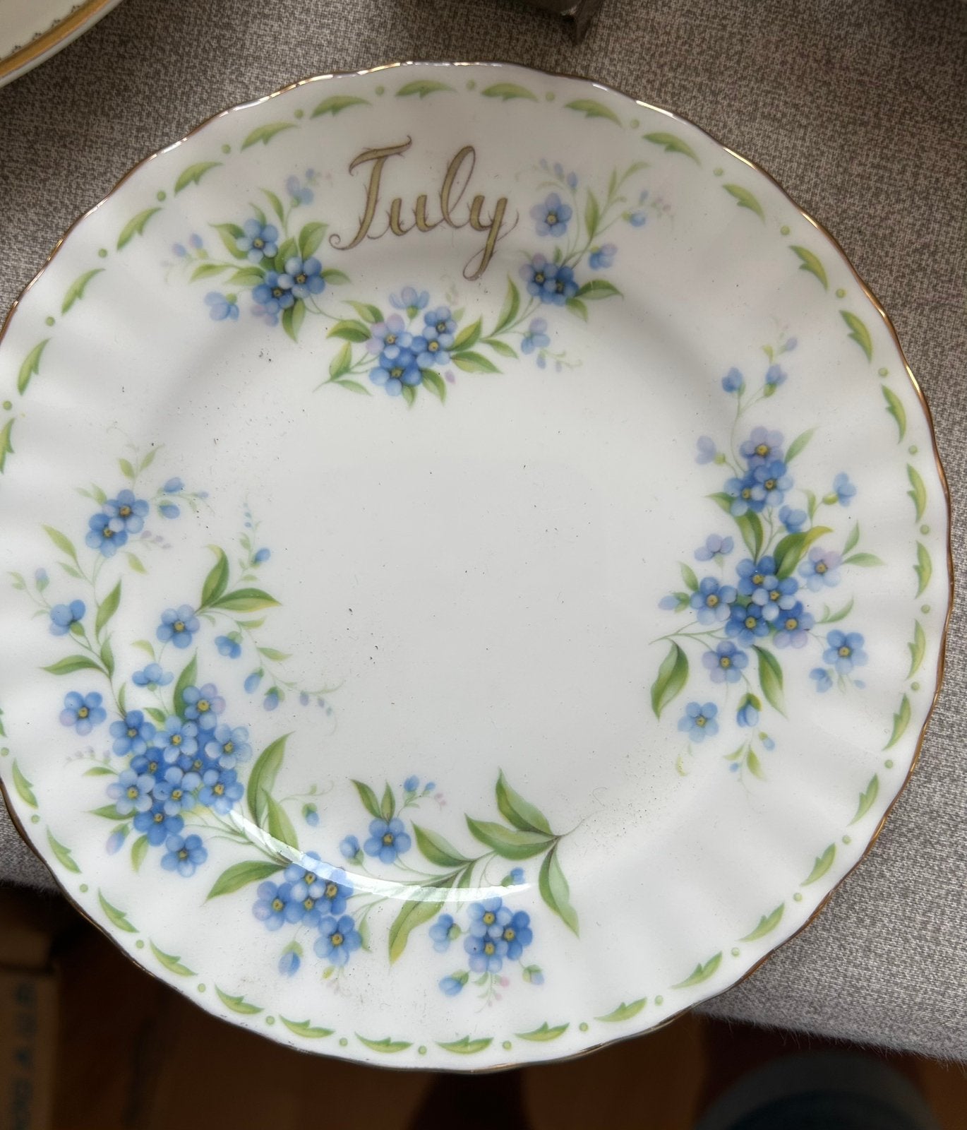 Royal albert, Ophalen