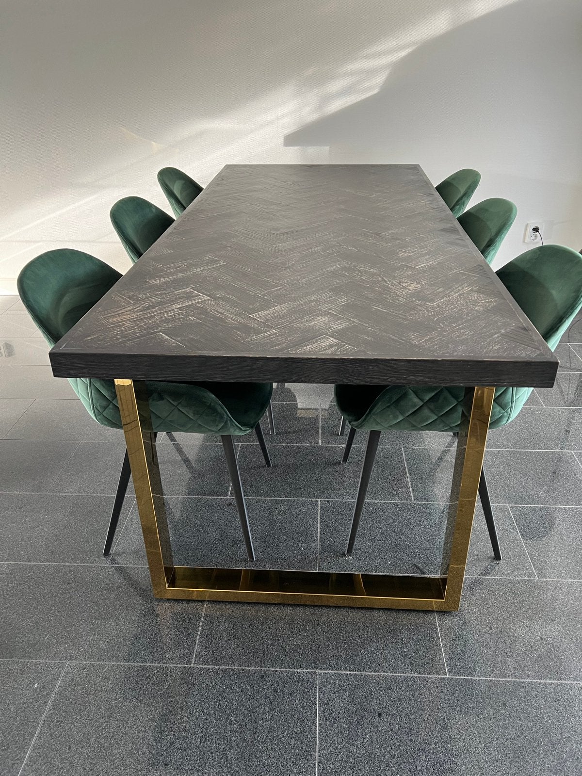 Richmond Blackbone Brass eettafel 220x100 + 6 velvet stoelen, Ophalen, 50 tot 100 cm, Zo goed als nieuw, Vijf personen of meer