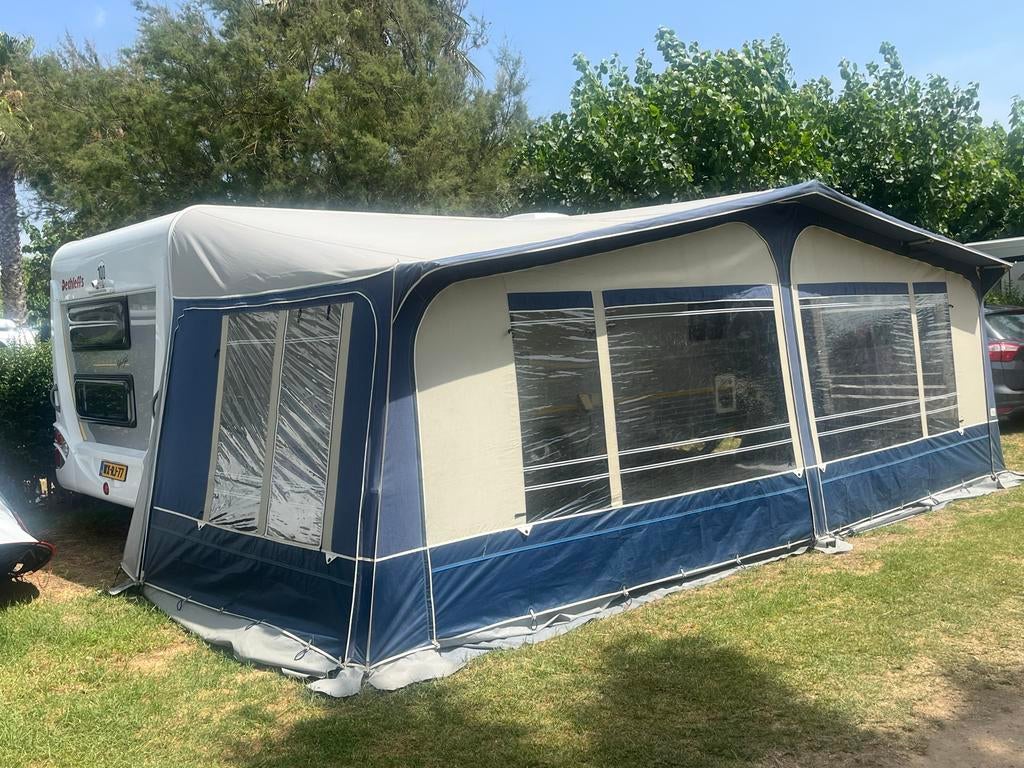 Dethleffs Camper Lifestyle 560 SK - Klaar voor Spanje!, Caravans en Kamperen, Caravans, Schokbreker, Rondzit, Particulier, Dethleffs
