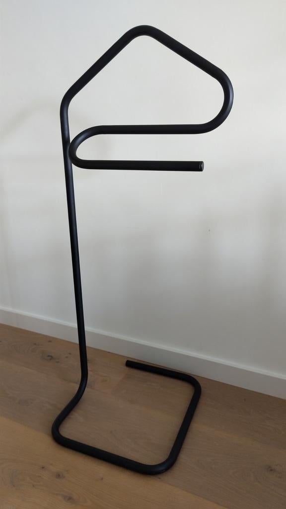 Ikea GRUND dressboy mat-zwart, Ophalen, Zwart, Zo goed als nieuw, Metaal