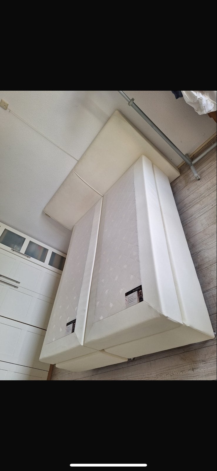 Tweepersoons boxspring met matrassen - Zo goed als nieuw, Ophalen, Tweepersoons, Zo goed als nieuw, Stof