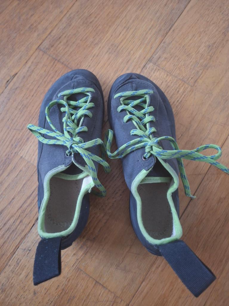 Klimschoenen maat 34 - Decathlon Simond, Ophalen of Verzenden, Gebruikt, Klimsportschoenen