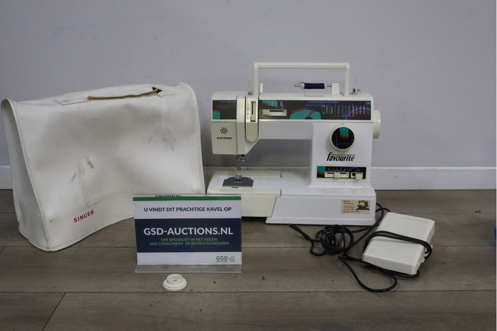 Singer Favourite Elektronische Naaimachine, Hobby en Vrije tijd, Naaimachines en Toebehoren, Ophalen of Verzenden