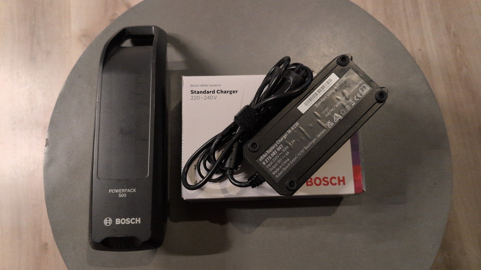 Bosch PowerPack 500Wh Accu + 4A Lader (uit 2023), Ophalen, Zo goed als nieuw