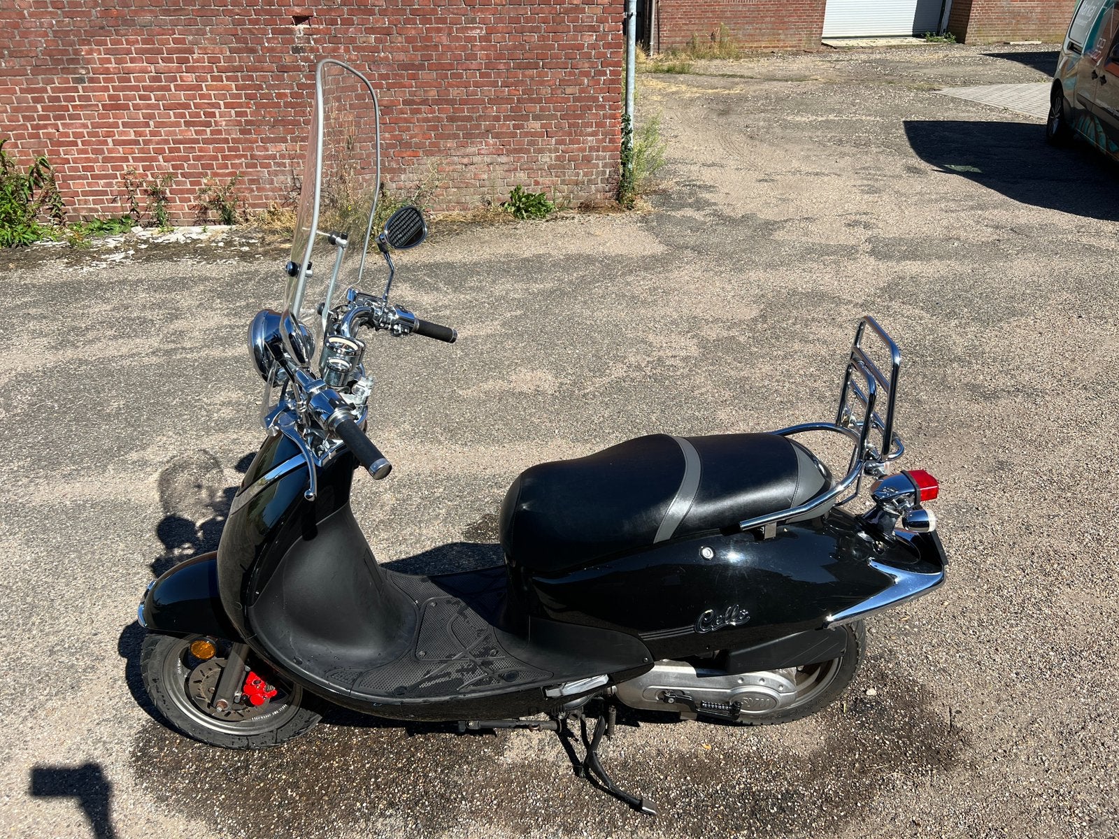 Scooter Sym cello, Fietsen en Brommers, Ophalen of Verzenden, Zo goed als nieuw, Benzine, Overige modellen