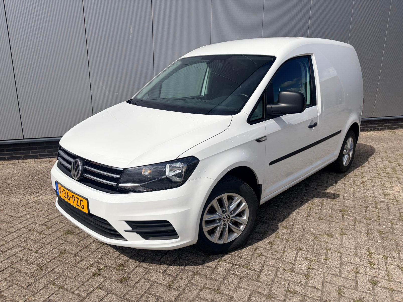 Volkswagen Caddy 2.0 TDI BMT L1h1 102pk DSG MARGE!!, Auto's, Stof, 4 cilinders, 700 kg, Volkswagen