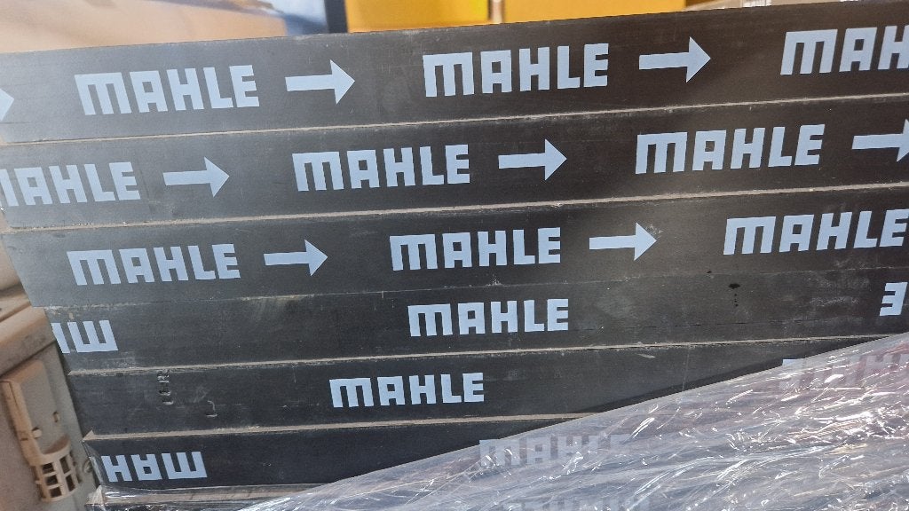 Mahle computervloer systeemvloer server ruimte vloer ( 101 ), Doe-het-zelf en Verbouw, Ophalen, 50 tot 150 cm, Zo goed als nieuw