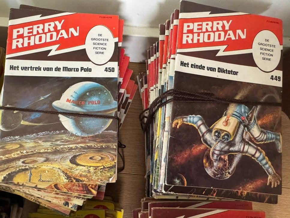 Perry Rhodan Serie 400 - Science Fiction voor de Liefhebber, Ophalen of Verzenden, Gelezen
