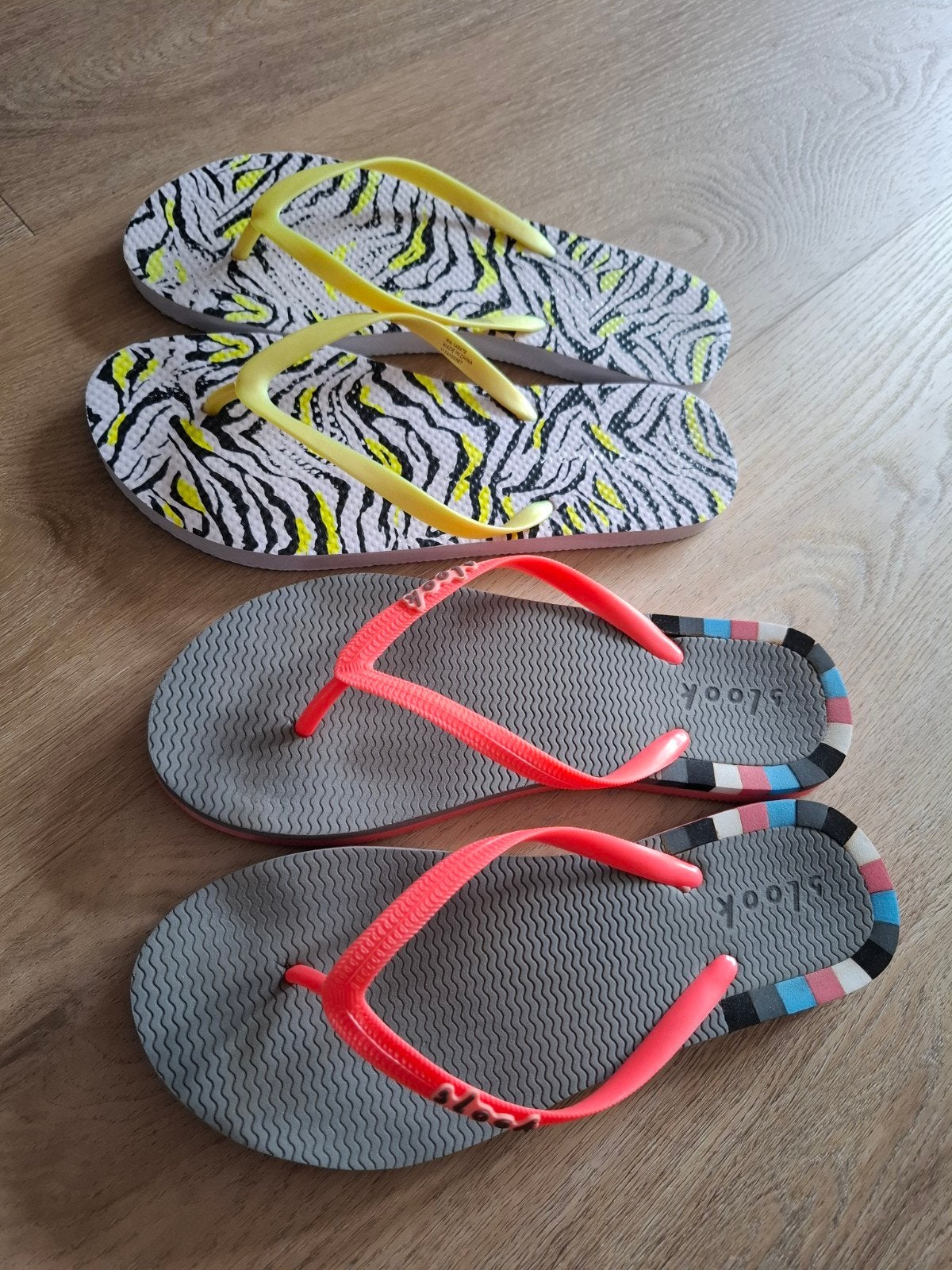 TEENSLIPPERS 39, Ophalen of Verzenden