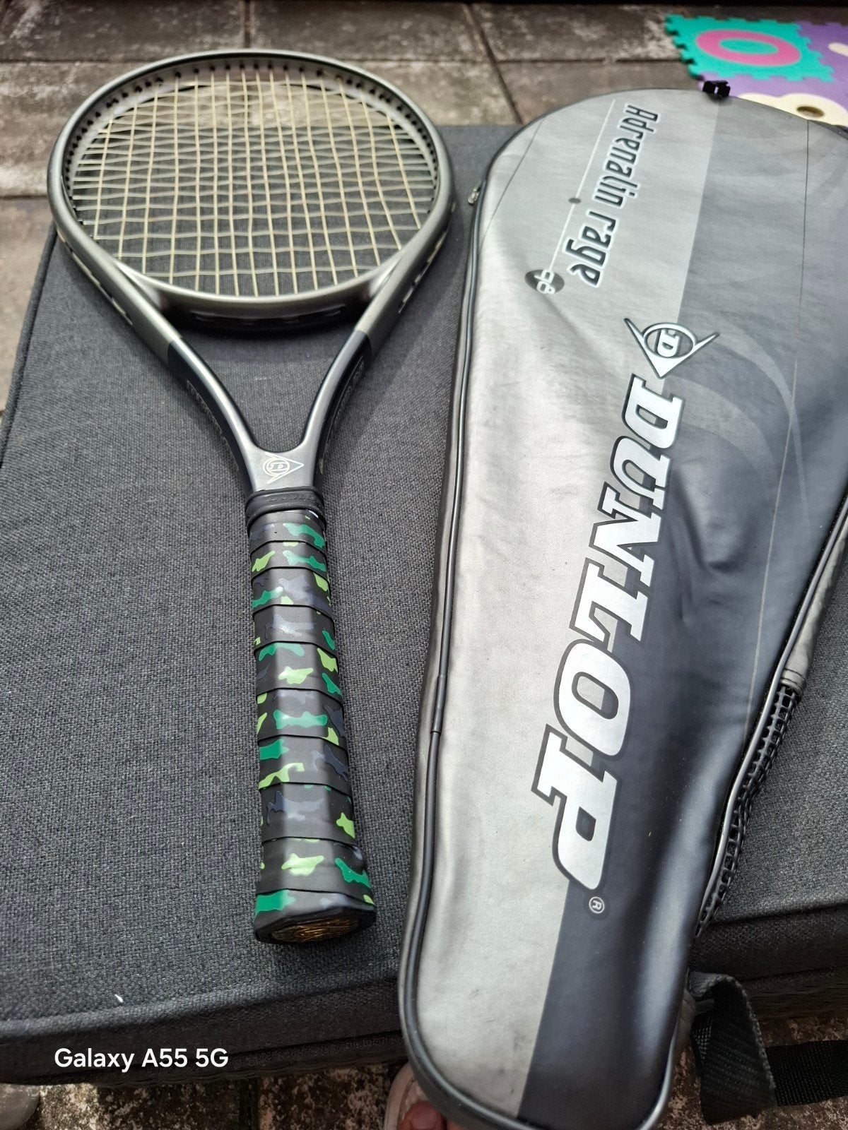 Dunlop Adrenalin Rage Tennisracket met hoes L1, Gebruikt, Dunlop Sports, Dunlop Sports, Unit 1, The Point, Swallowfield Way, Hayes, UB3 1DQ, UK