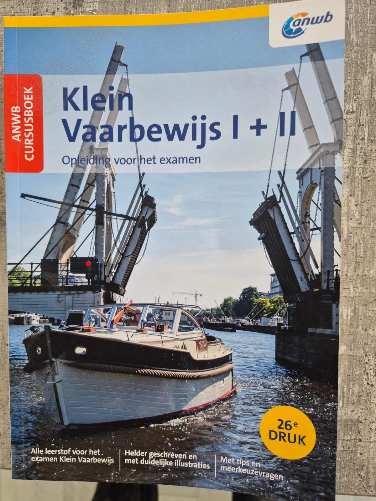 ANWB Cursusboek Klein Vaarbewijs I + II (26e druk), Ophalen of Verzenden, Zo goed als nieuw, Overige niveaus