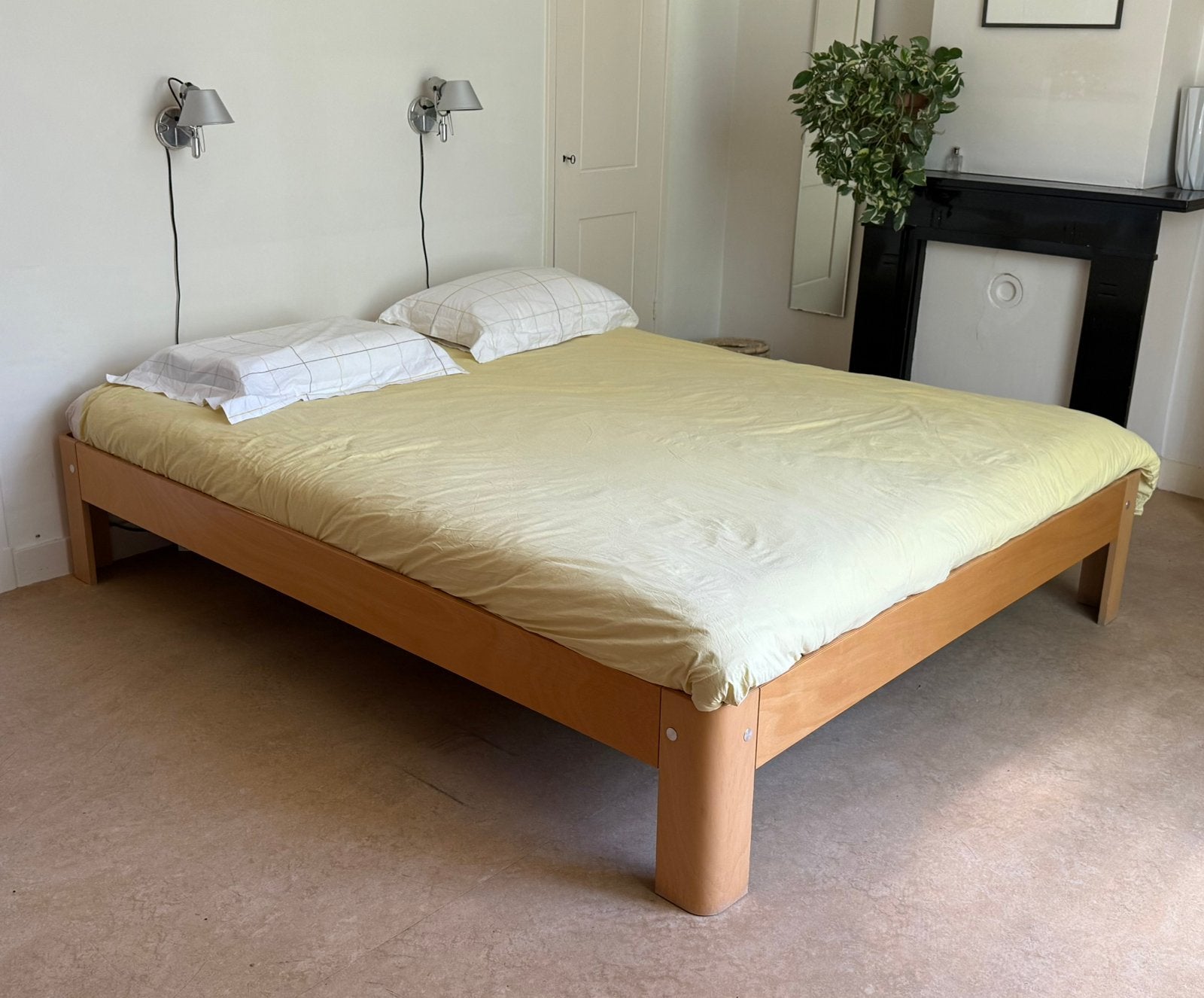 Twee-persoonsbed Auping Auronde, 180x220, beukenhout, Ophalen, Gebruikt, Tweepersoons, 180 cm