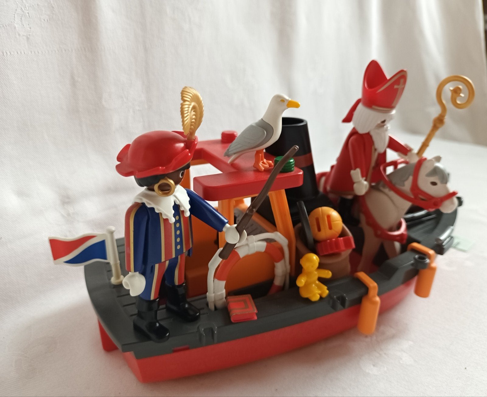 Playmobil set 5206 Sinterklaasboot Pakjesboot Stoomboot, Ophalen of Verzenden, Zo goed als nieuw, Complete set