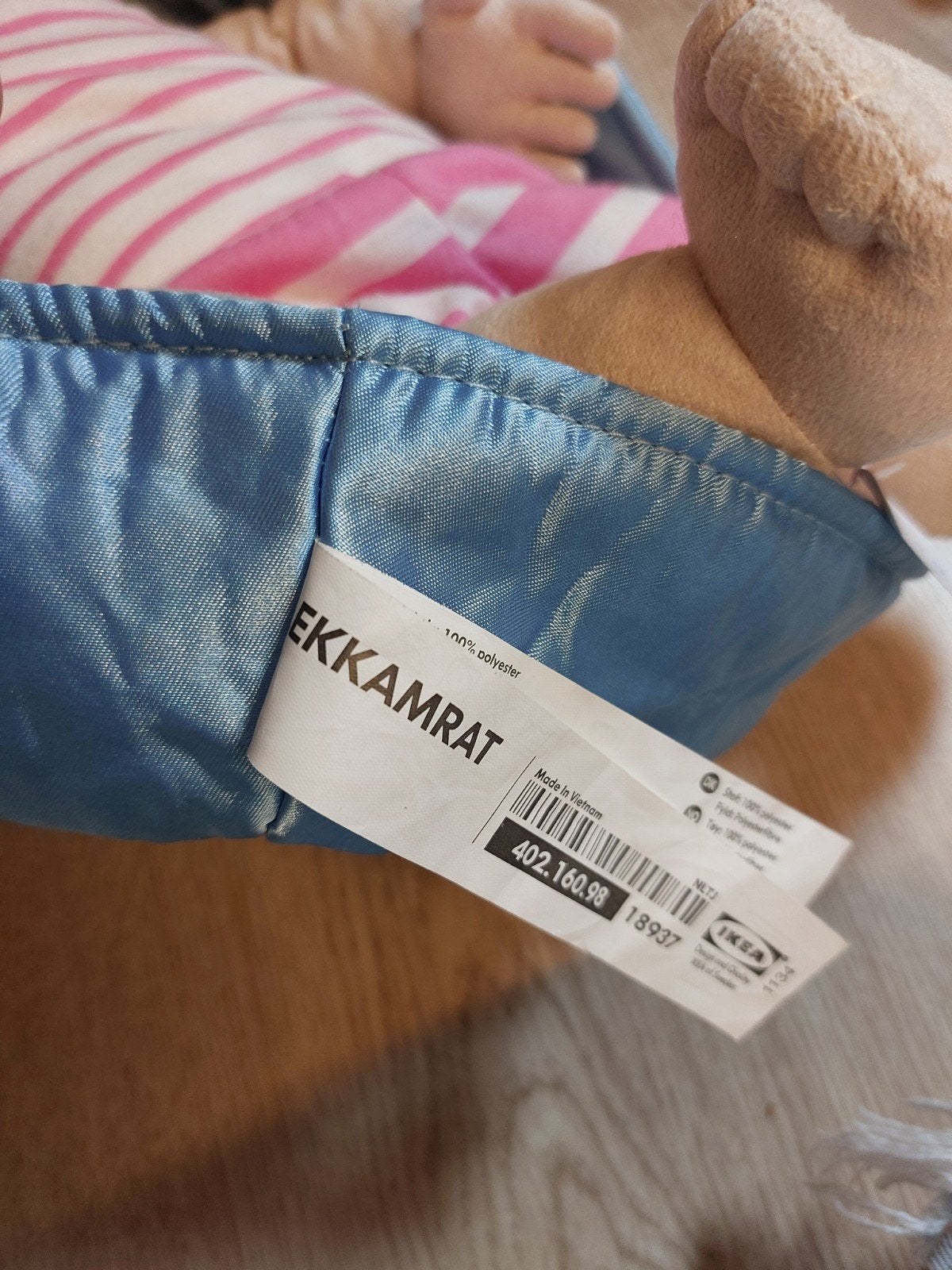 IKEA lekkamrat pop in bedje, Kinderen en Baby's, Speelgoed | Knuffels en Pluche, Ophalen of Verzenden