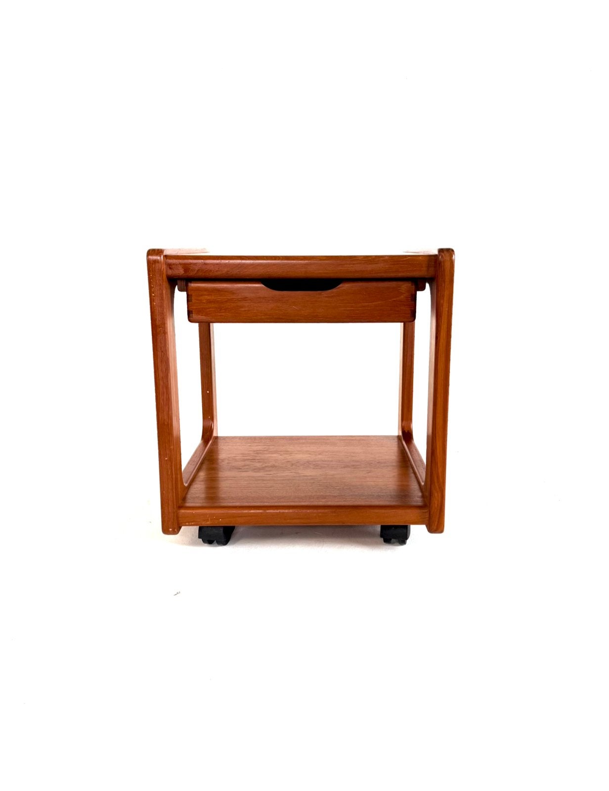 Vintage kubus-vormige teakhouten trolley, Salin Nyborg ‘60, Minder dan 55 cm, Vintage retro buisframe design rotan webbing papercord deens