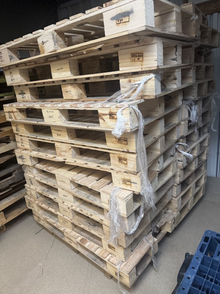 100+ pallets - afhalen, Ophalen, Gebruikt, 50 mm of meer, Pallet