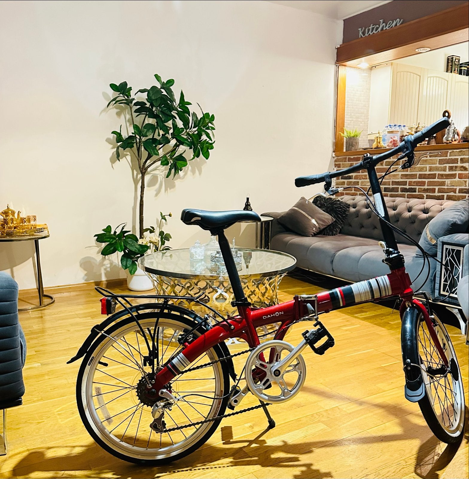 Dahon Vybe Urban City Vouwfiets - Nieuwstaat, 7v (Verkocht), 20 inch of meer, Versnellingen, Nieuw, Ophalen of Verzenden