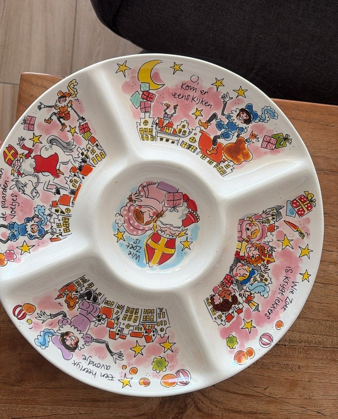 Sinterklaas serveerschaal - Blond Amsterdam, Ophalen, Nieuw, Aardewerk, Schaal of Schalen
