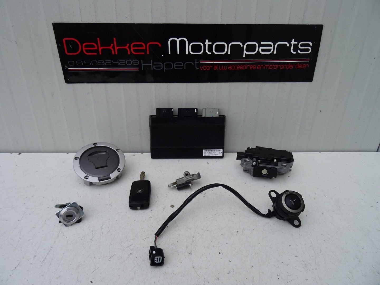 Complete Slotenset + ECU Honda CBR1000RR-R Fireblade 2020 >, Ophalen of Verzenden, -, -, -