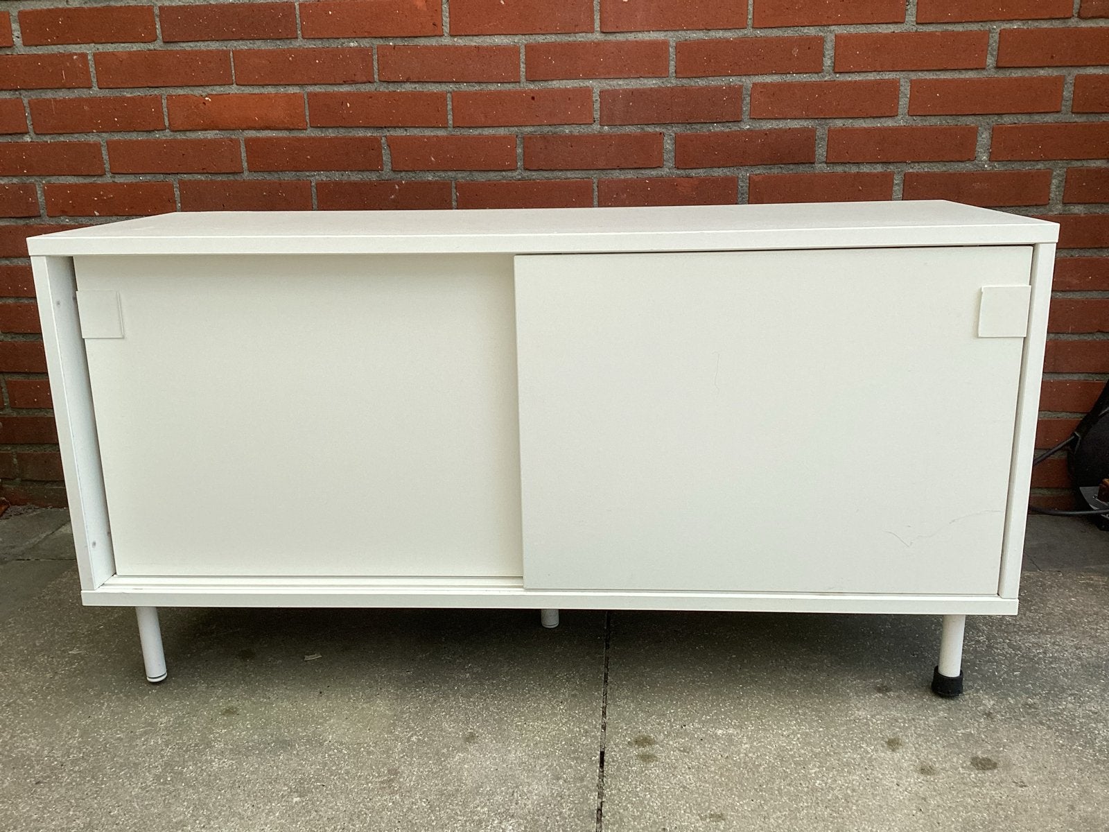 Witte IKEA schoenenkast met schuifdeuren - Zo goed als nieuw, Huis en Inrichting, Ophalen, Zo goed als nieuw
