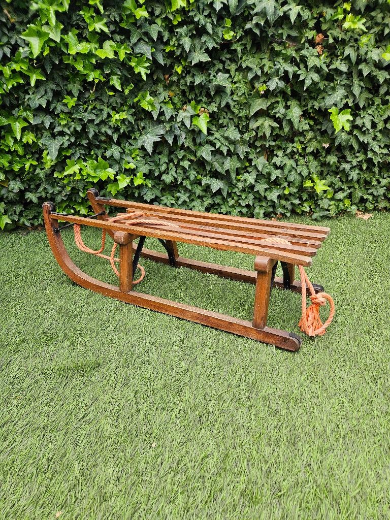 Slee, Ophalen, Gebruikt, Hout