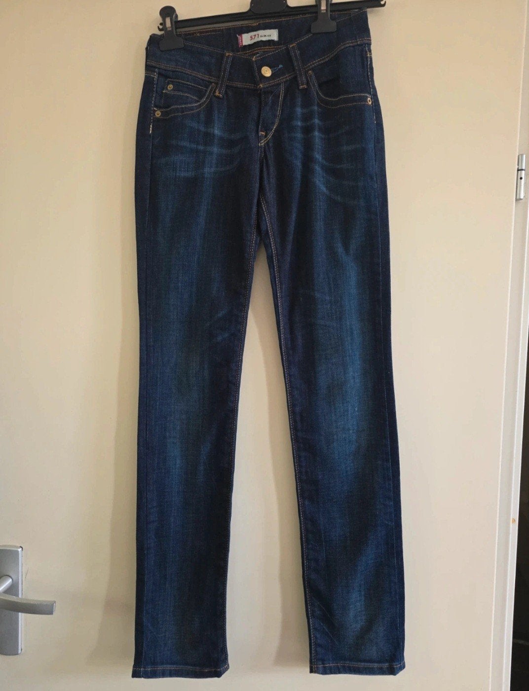 Dames jeans Levi's maat W26 L32 571 slim fit, Blauw, Ophalen of Verzenden, Zo goed als nieuw, W27 (confectie 34) of kleiner