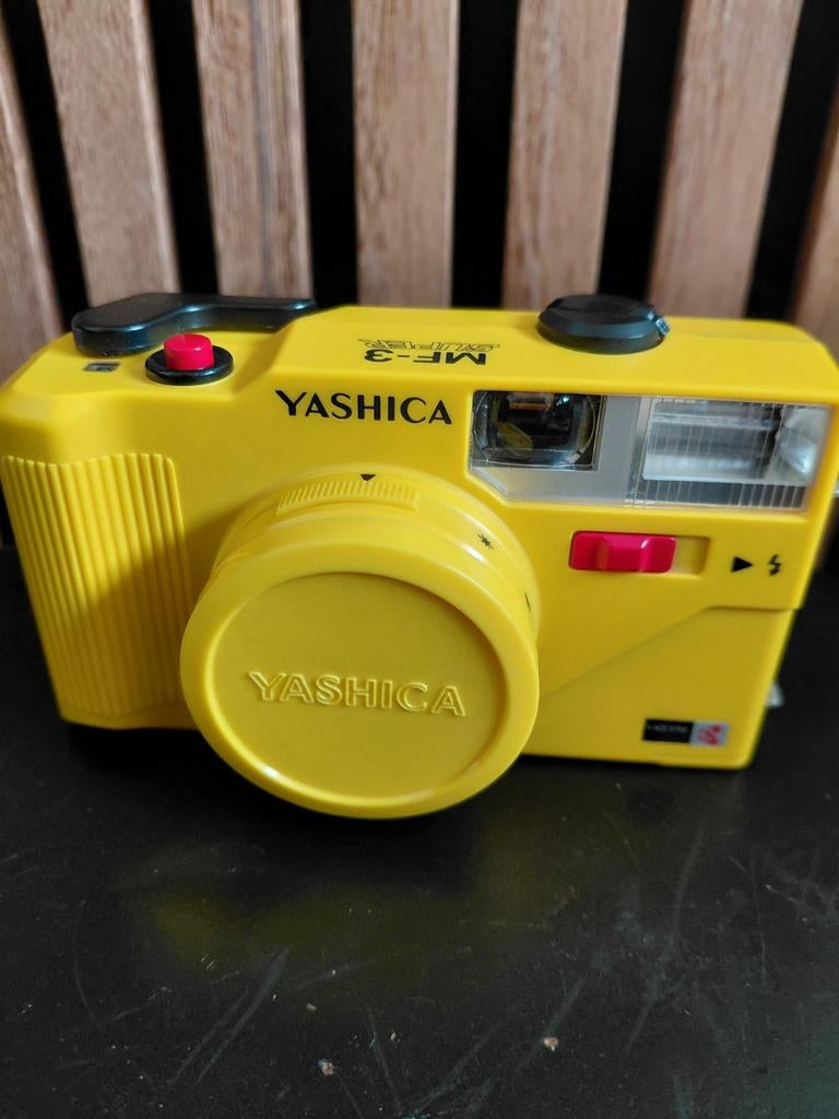 Yashica MF-3 SUPER ANALOGE CAMERA, Ophalen of Verzenden, Zo goed als nieuw, Compact