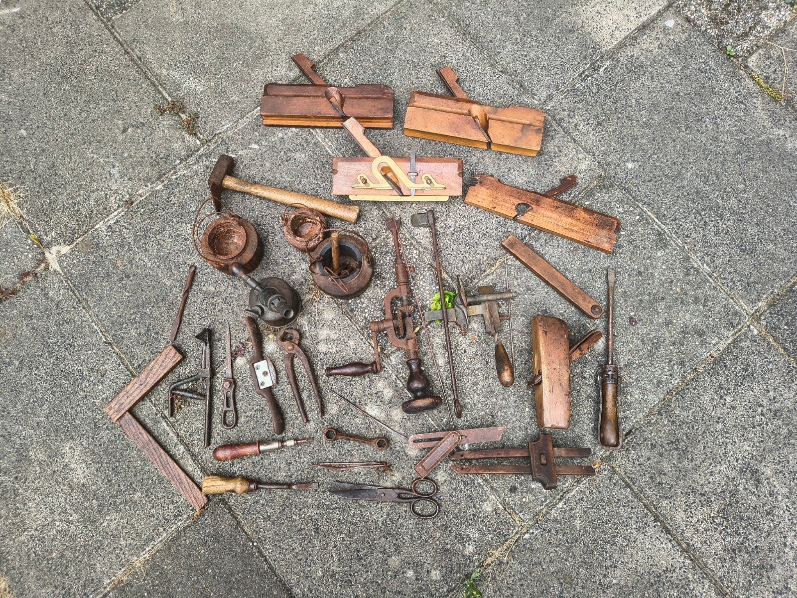 Vintage gereedschap, Ophalen
