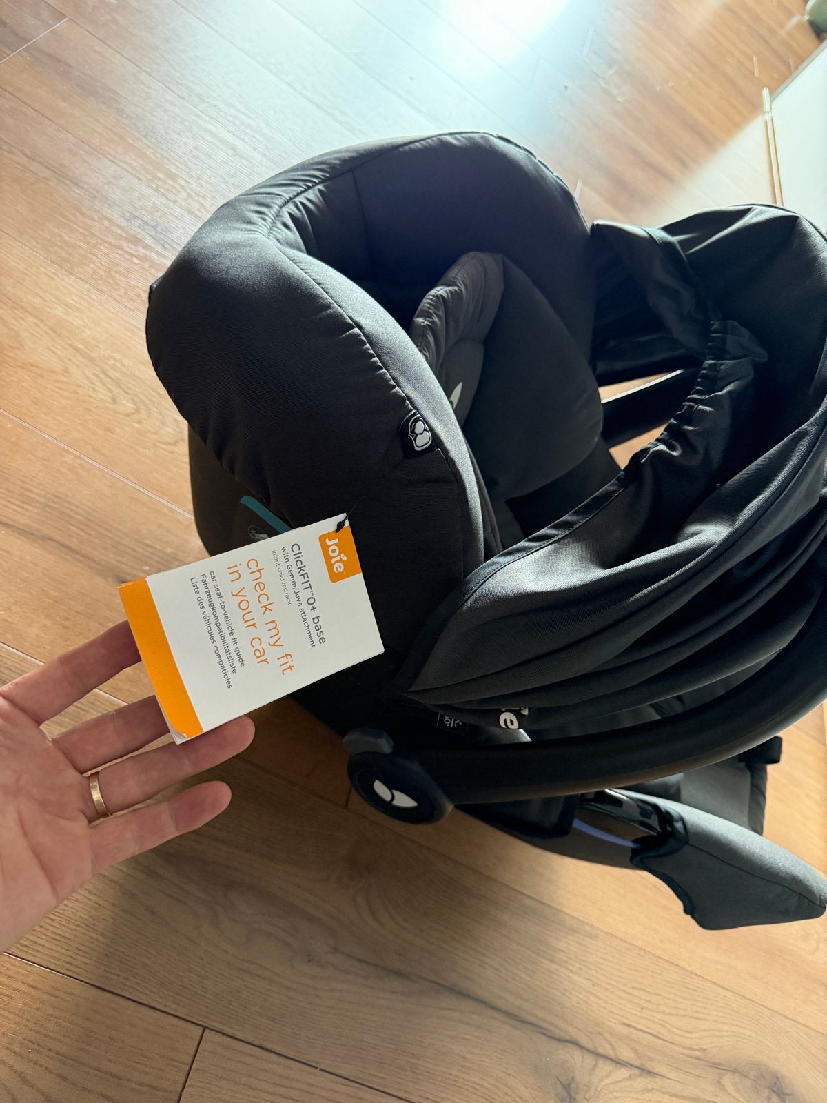 Joie i-Snug autostoel met ClickFIT + base (isofix), Zijbescherming, Zo goed als nieuw, Isofix, 0 t/m 13 kg
