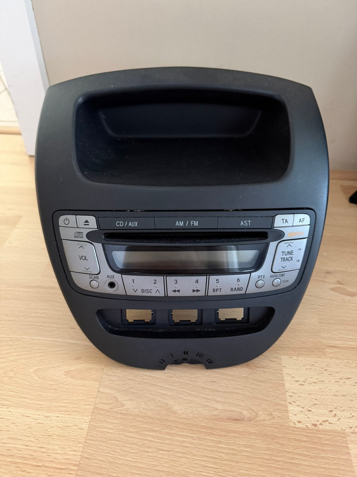 Toyota aygo peugeot 107 citroen c1 radio, Ophalen of Verzenden, Gebruikt