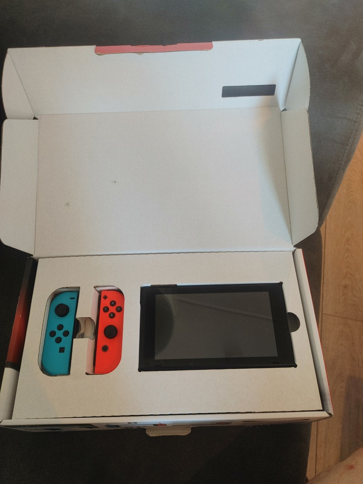 Nintendo Switch - Werkt niet online, zonder oplader, Spelcomputers en Games, Spelcomputers | Nintendo Switch, Ophalen of Verzenden