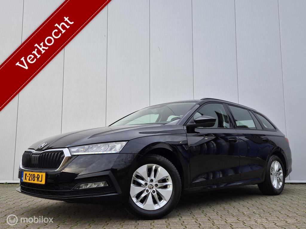 SKODA OCTAVIA COMBI 1.0 E-TSI/FULL LED/TREKHAAK/ELEK-KOFFER/, Gebruikt, Euro 6, Zwart, 19 km/l