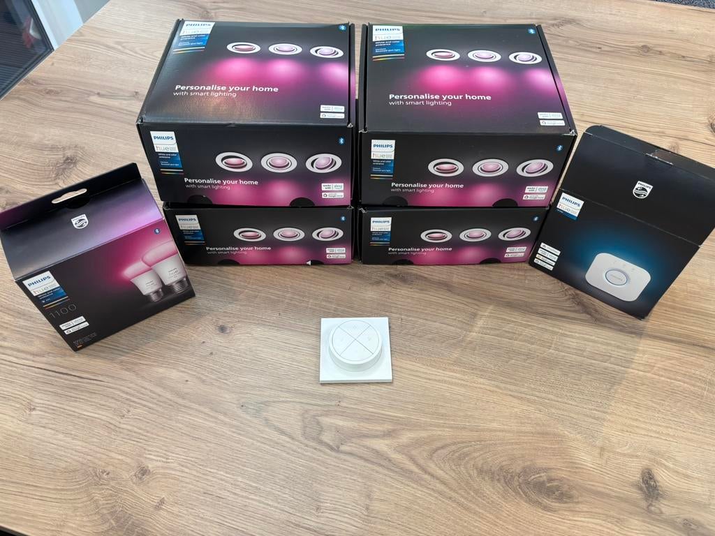 Philips HUE colors’ complete set, Ophalen, Led-lamp, Minder dan 30 watt, Nieuw