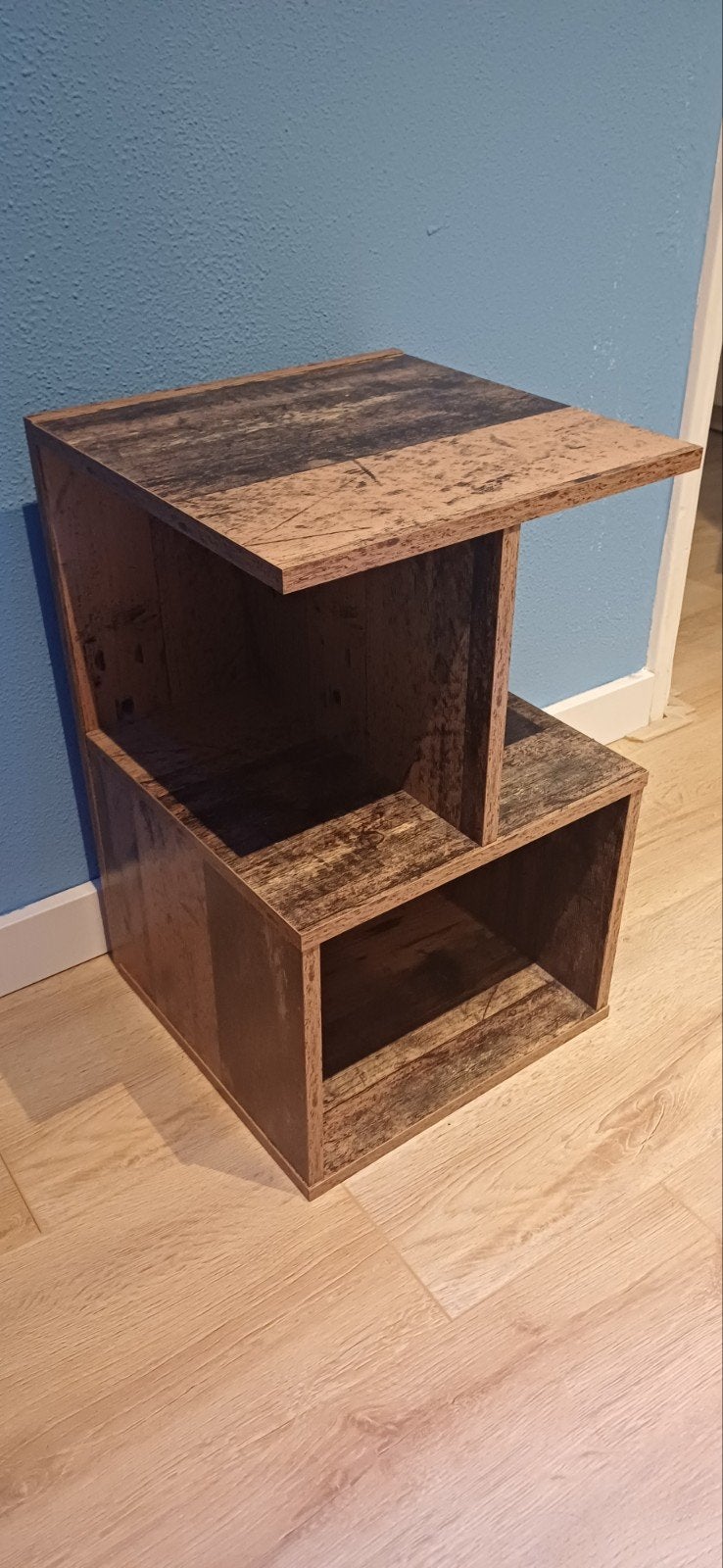 Nachtkastje in rustieke oud houten look, z.g.a.n., Huis en Inrichting, Ophalen, Minder dan 45 cm, 55 tot 70 cm, Zo goed als nieuw