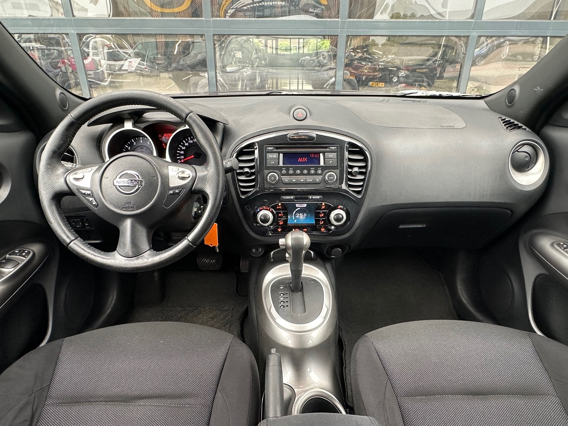 Nissan Juke 1.6 Acenta Aut/Climate/Cruise/El.ramen/Lmv/Trekh, Euro 5, Stof, Origineel Nederlands, Automatische klimaatregeling