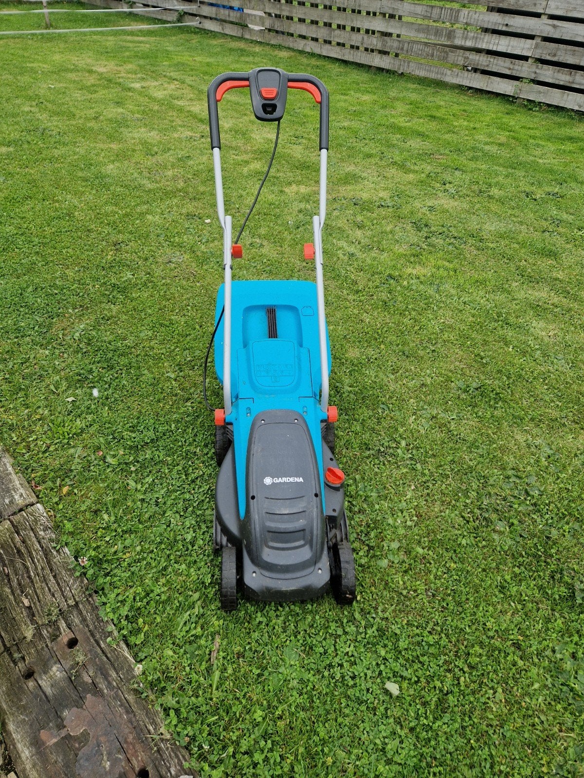 Gardena Elektrische Grasmaaier - Goede Staat, Tuin en Terras, Grasmaaiers, Ophalen, Cirkelmaaier, Gebruikt, Elektrische grasmaaier