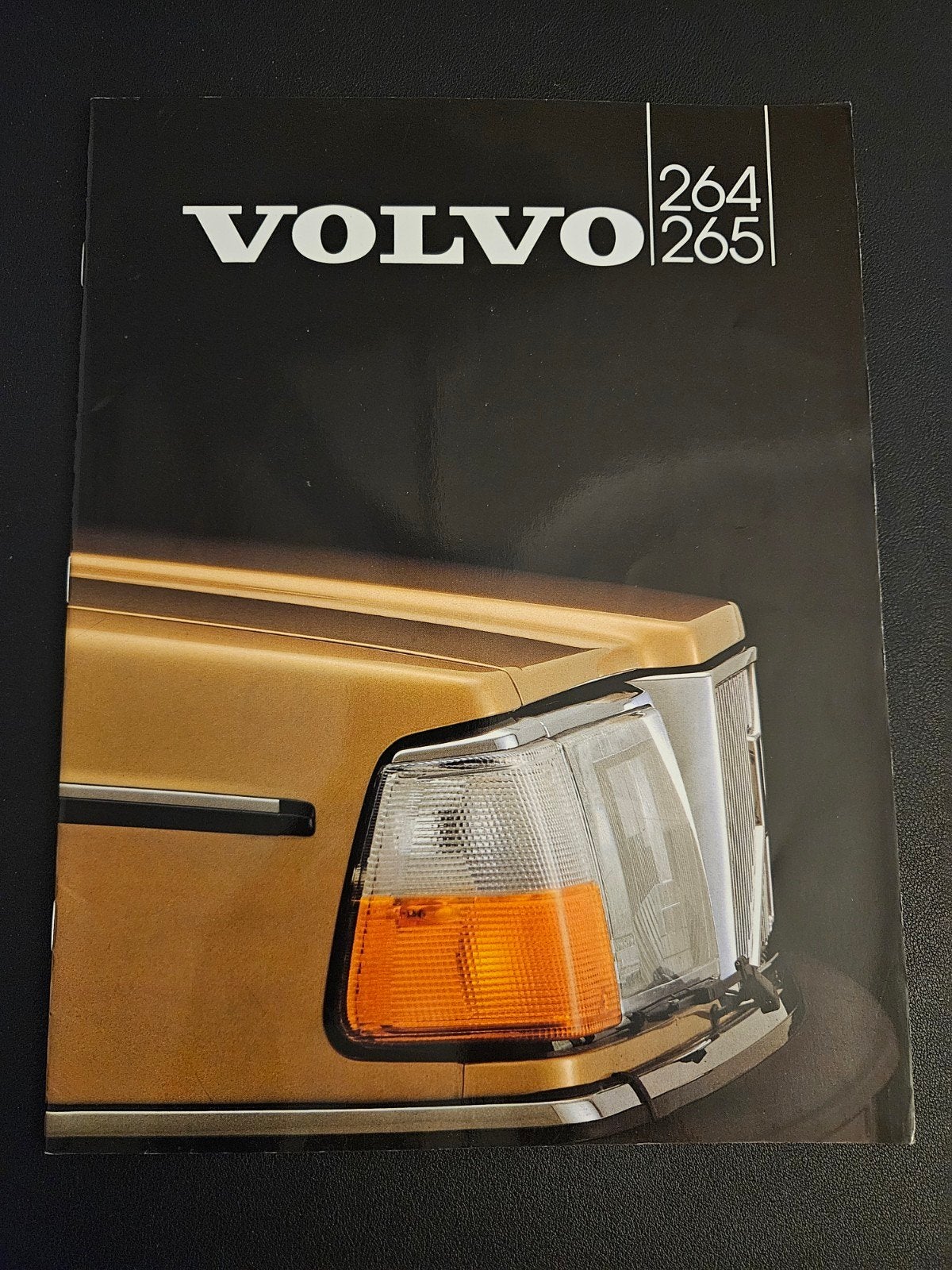 Brochure Volvo 264 / 265 1982, Boeken, Auto's | Folders en Tijdschriften, Ophalen of Verzenden, Zo goed als nieuw, Volvo