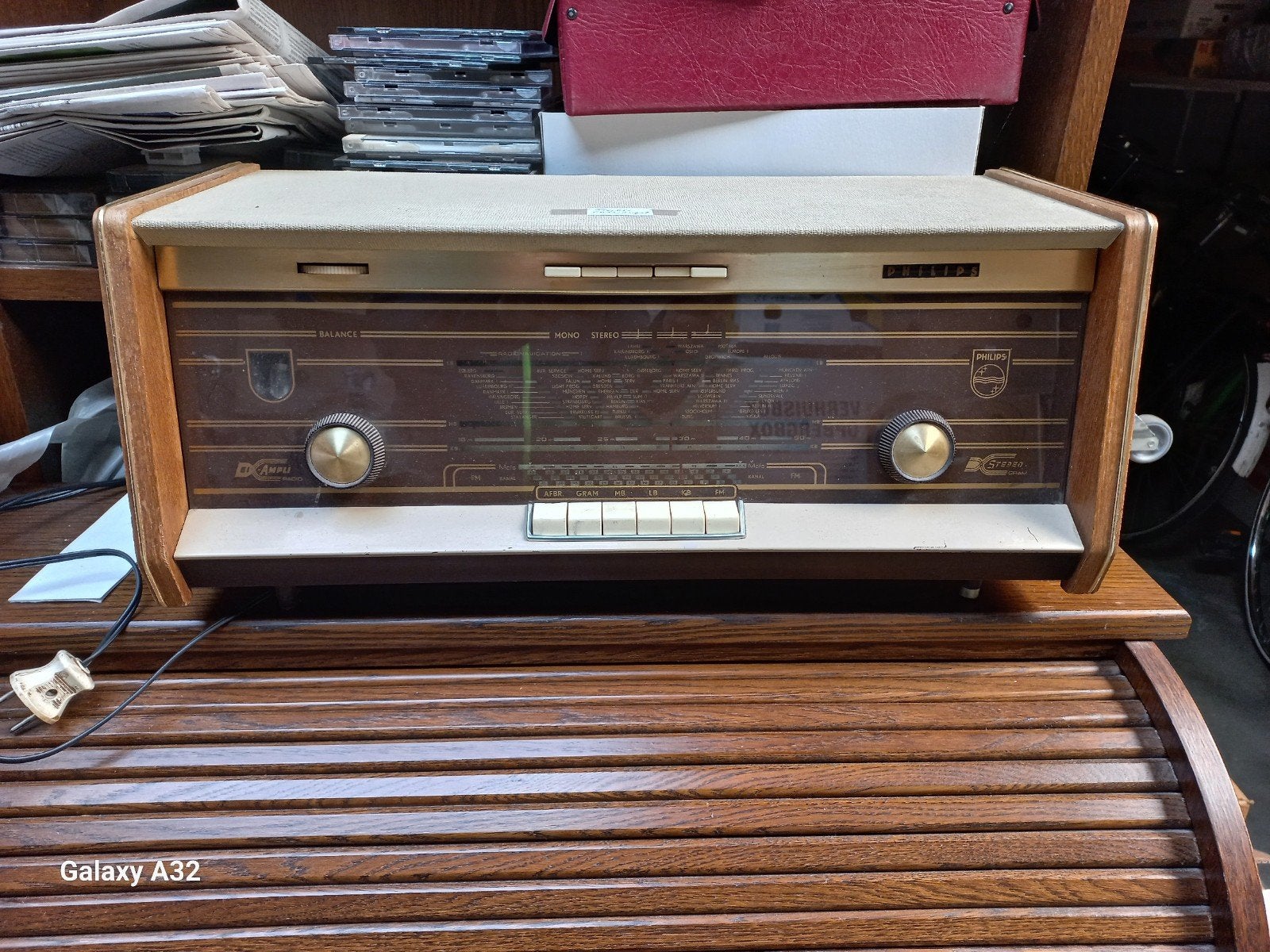 Retro Philips Radio - Vintage Geluidservaring, Ophalen, Gebruikt, Radio